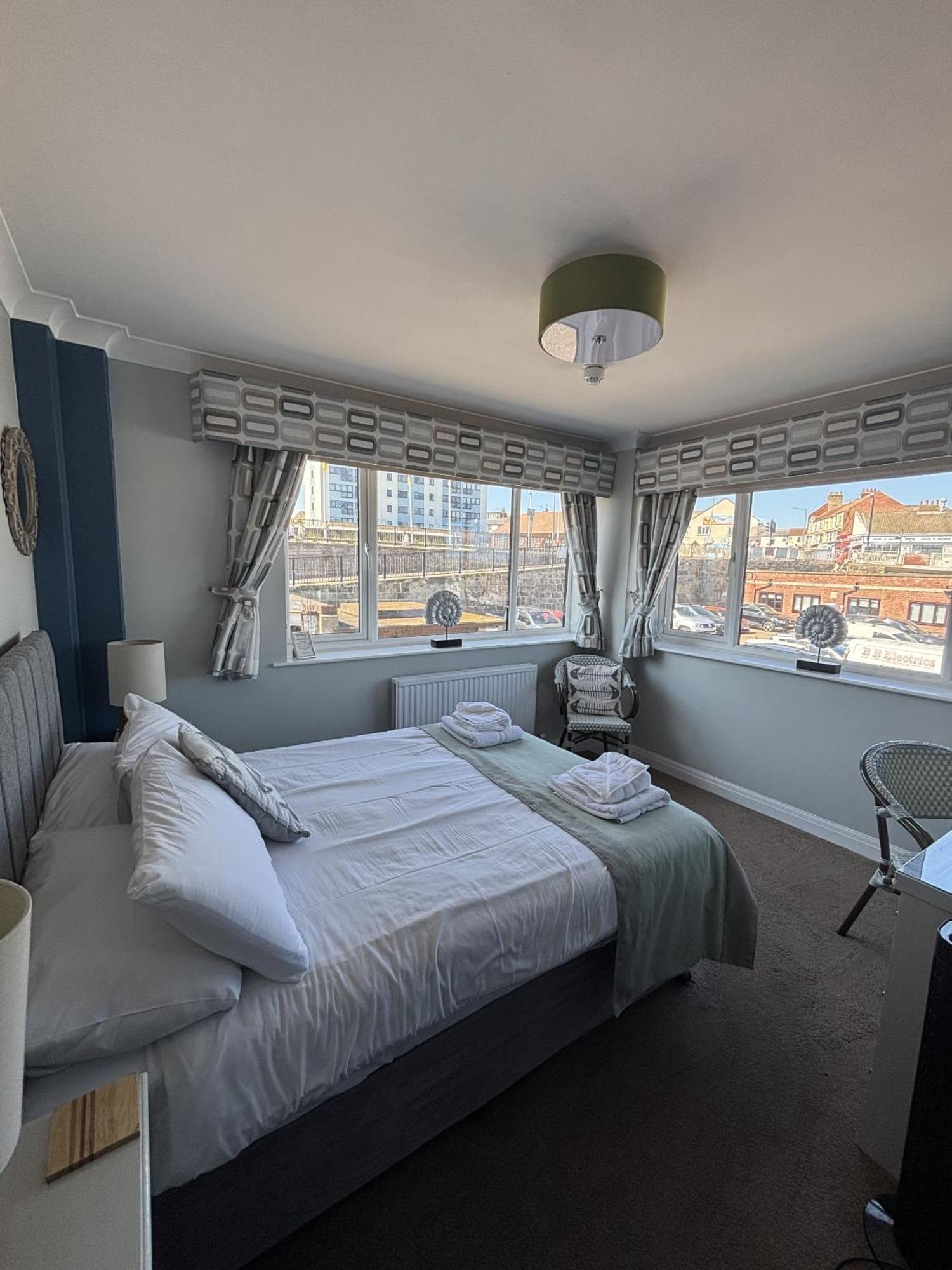 Salt On The Harbour Bed & Breakfast Bridlington Eksteriør bilde