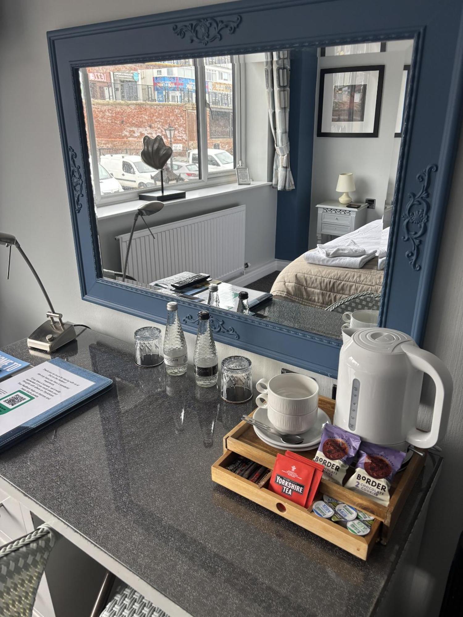 Salt On The Harbour Bed & Breakfast Bridlington Eksteriør bilde